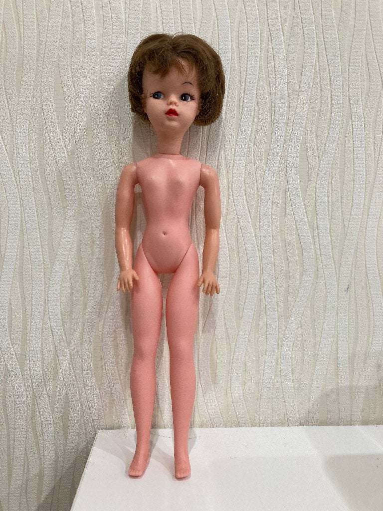zolderopruiming: CAMAY barbie uit de jaren 60, Verzamelen, Ophalen of Verzenden, Gebruikt, Fashion Doll