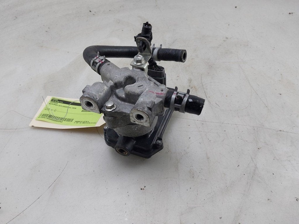 POMPE A HUILE Mitsubishi Outlander (GF / GG) (|9430A064|), Info@mitsubishi-motors.de, MITSUBISHI, Utilisé, Mitsubishi