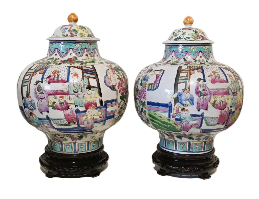 Vases chinois sur supports en bois., Maison & Meubles, Enlèvement ou Envoi, Comme neuf