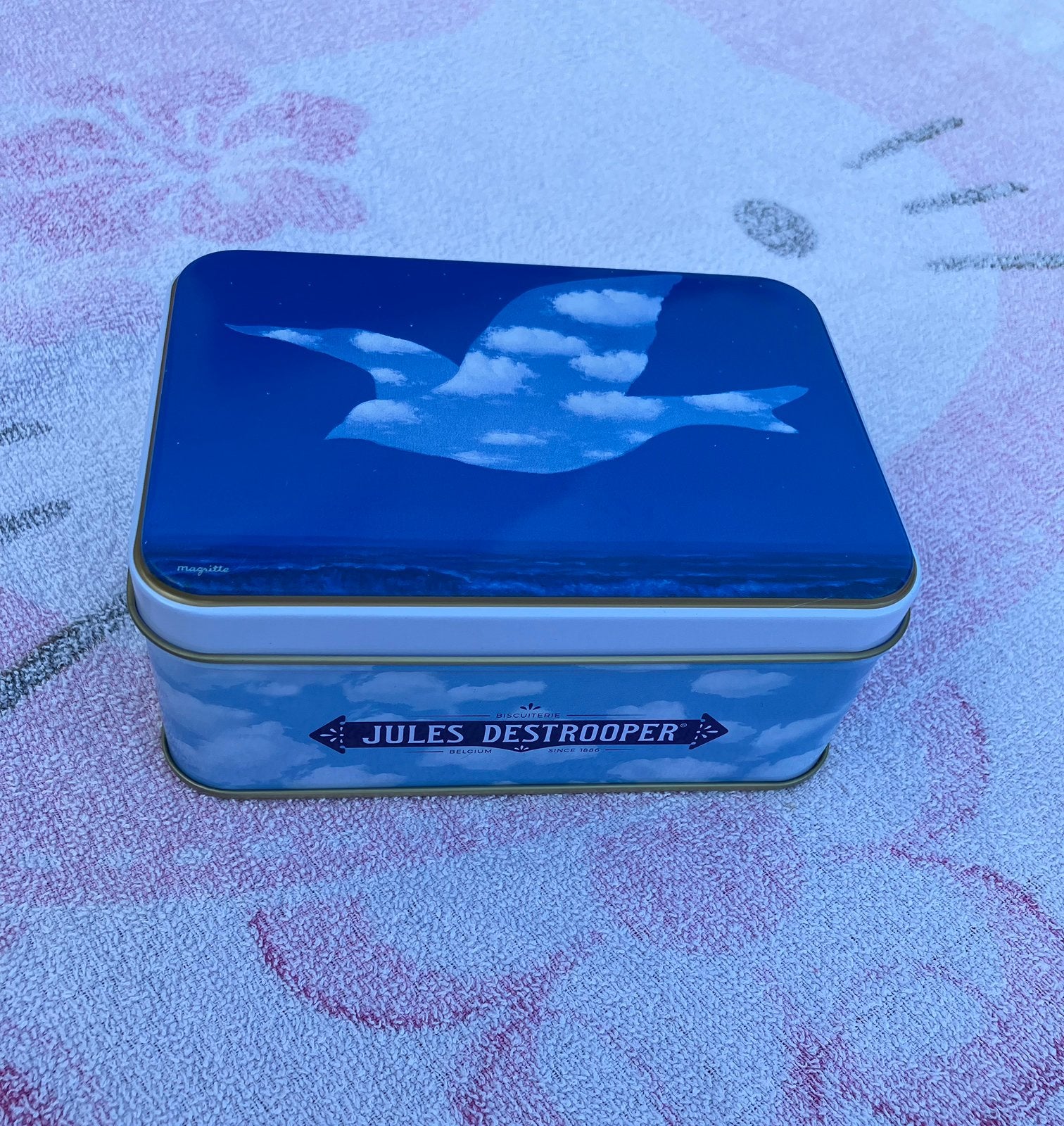 Rene Magritte - boîte en métal - biscuits Jules Destrooper, Enlèvement ou Envoi, Neuf, Biscuits, Autres marques