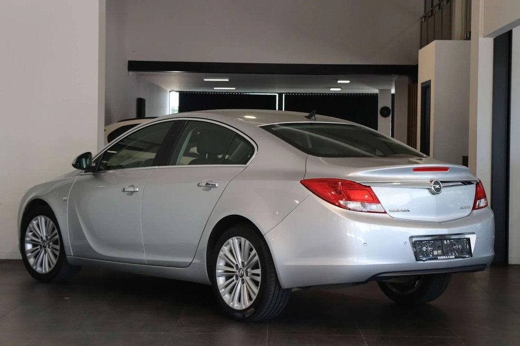 Opel Insignia 1.4 Turbo ecoFLEX CruiseC Navi ParkS Airco Gar, Autos, Opel, Euro 5, Entreprise, Boîte manuelle, Noir