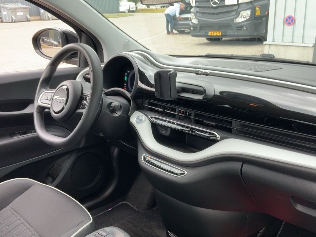 2023 Fiat 500e Electric / SLECHTS 8.000KM / 12.250€ NETTO, Auto's, Fiat, Stof, Euro 6, ABS, 500E
