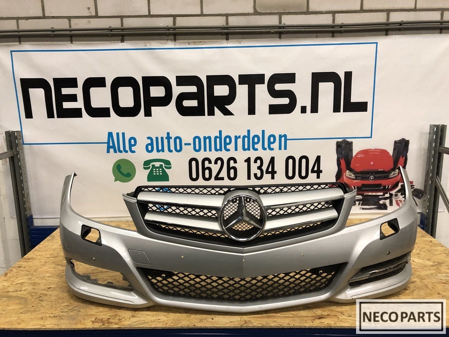 C KLASSE W204 FACELIFT BUMPER VOORBUMPER GRILL A2048805547, Utilisé, -, Avant, -