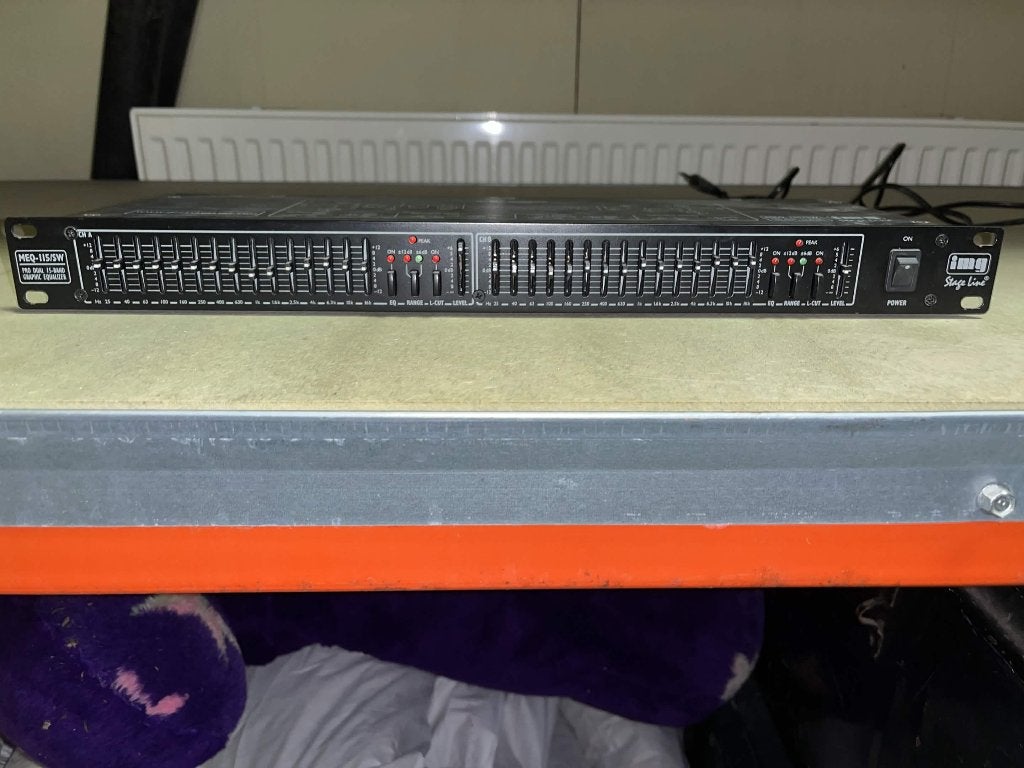 Monacor Vmx-440/Sw voice/music mixer, TV, Hi-fi & Vidéo, Enlèvement, Utilisé, Audio