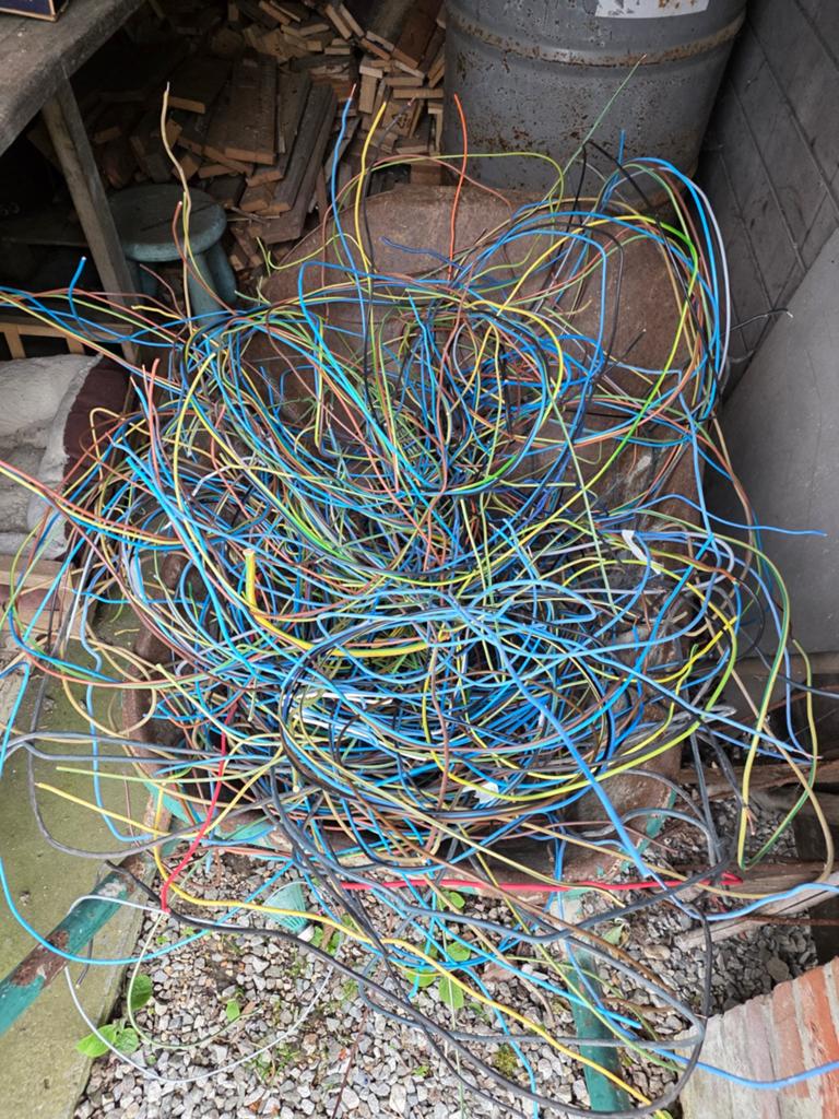 Elektriciteitskabels afval gevraagd 3€/kg, Enlèvement
