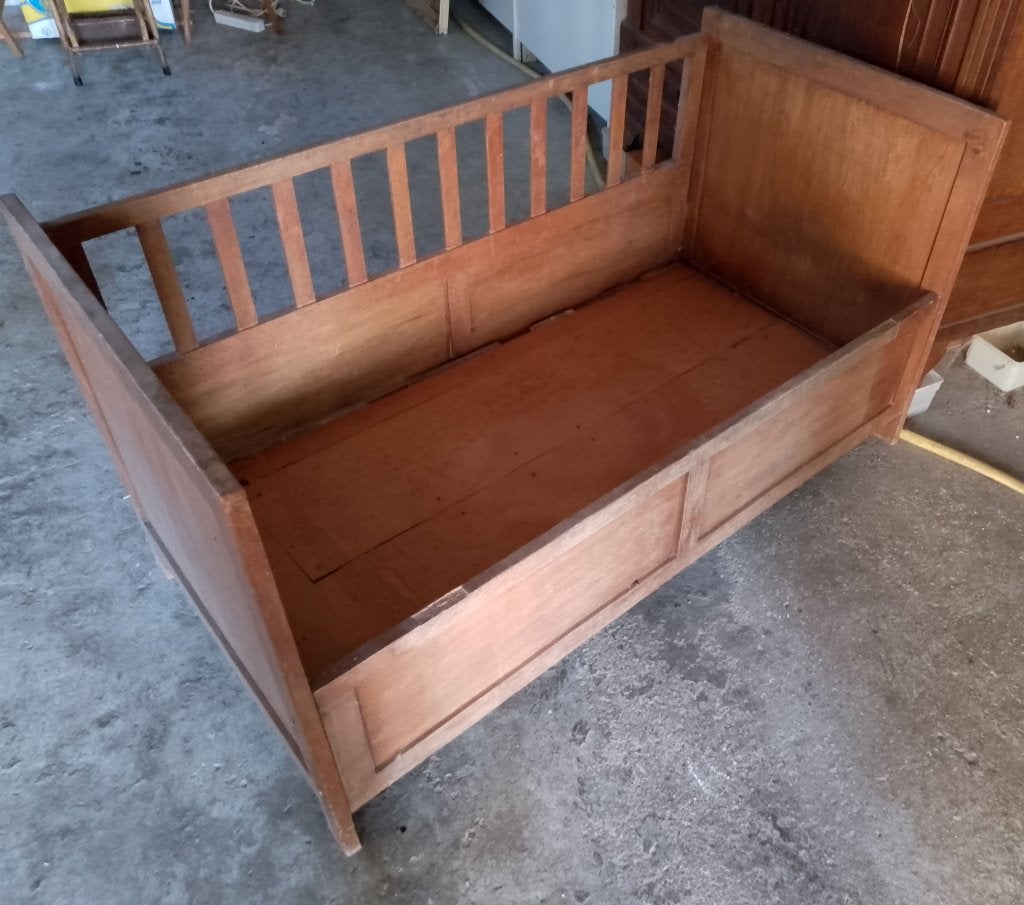 Houten kinderbedden, Ophalen, Gebruikt