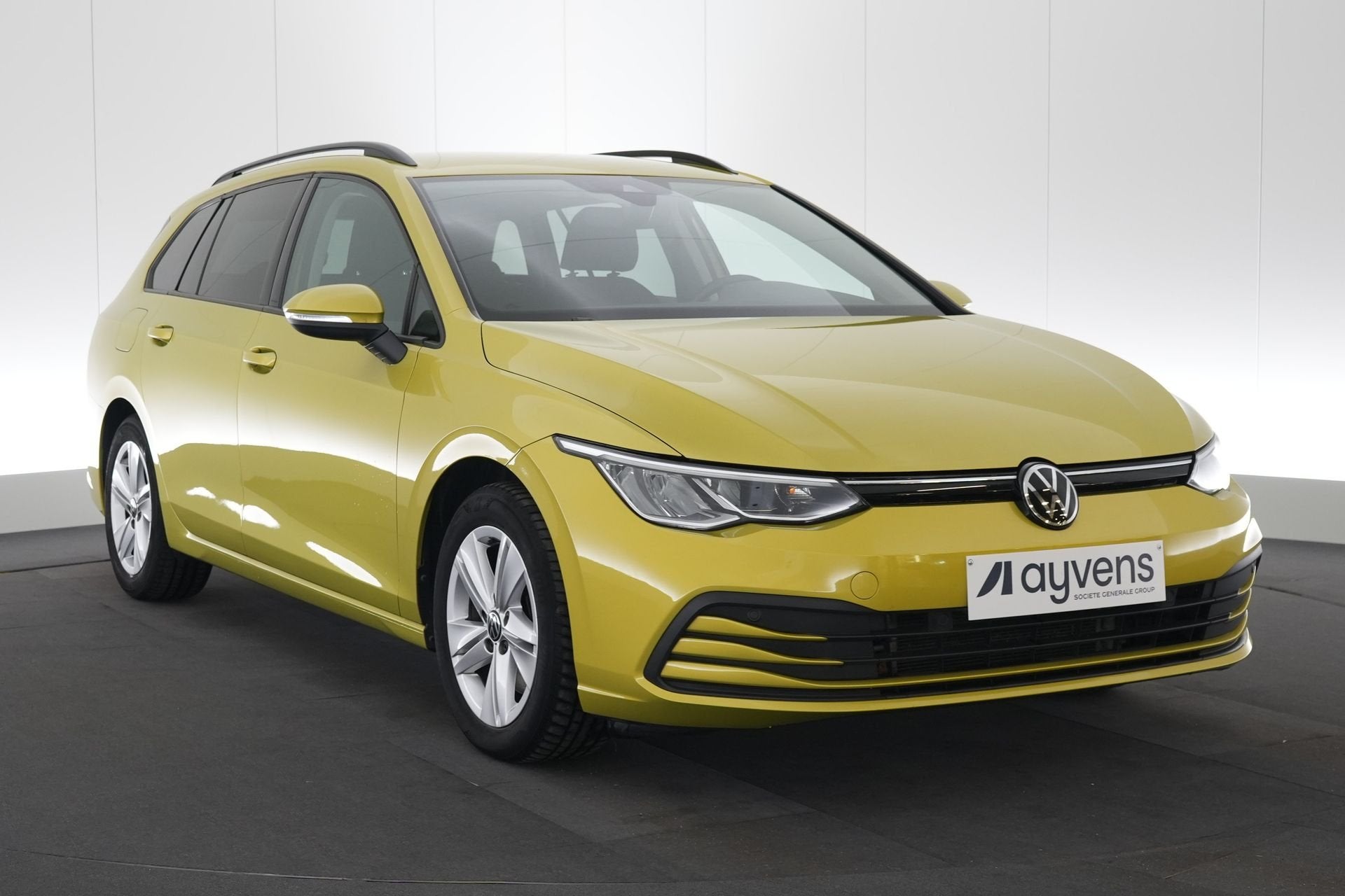 (2BUC239) VOLKSWAGEN GOLF VARIANT VIII, Gebruikt, Alcantara, Geel, Bedrijf