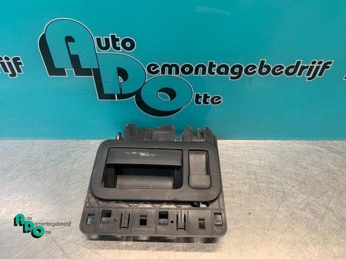Poignée portière arrière camionnette d'un Volkswagen Tran, Volkswagen, -, 3 mois de garantie, Utilisé