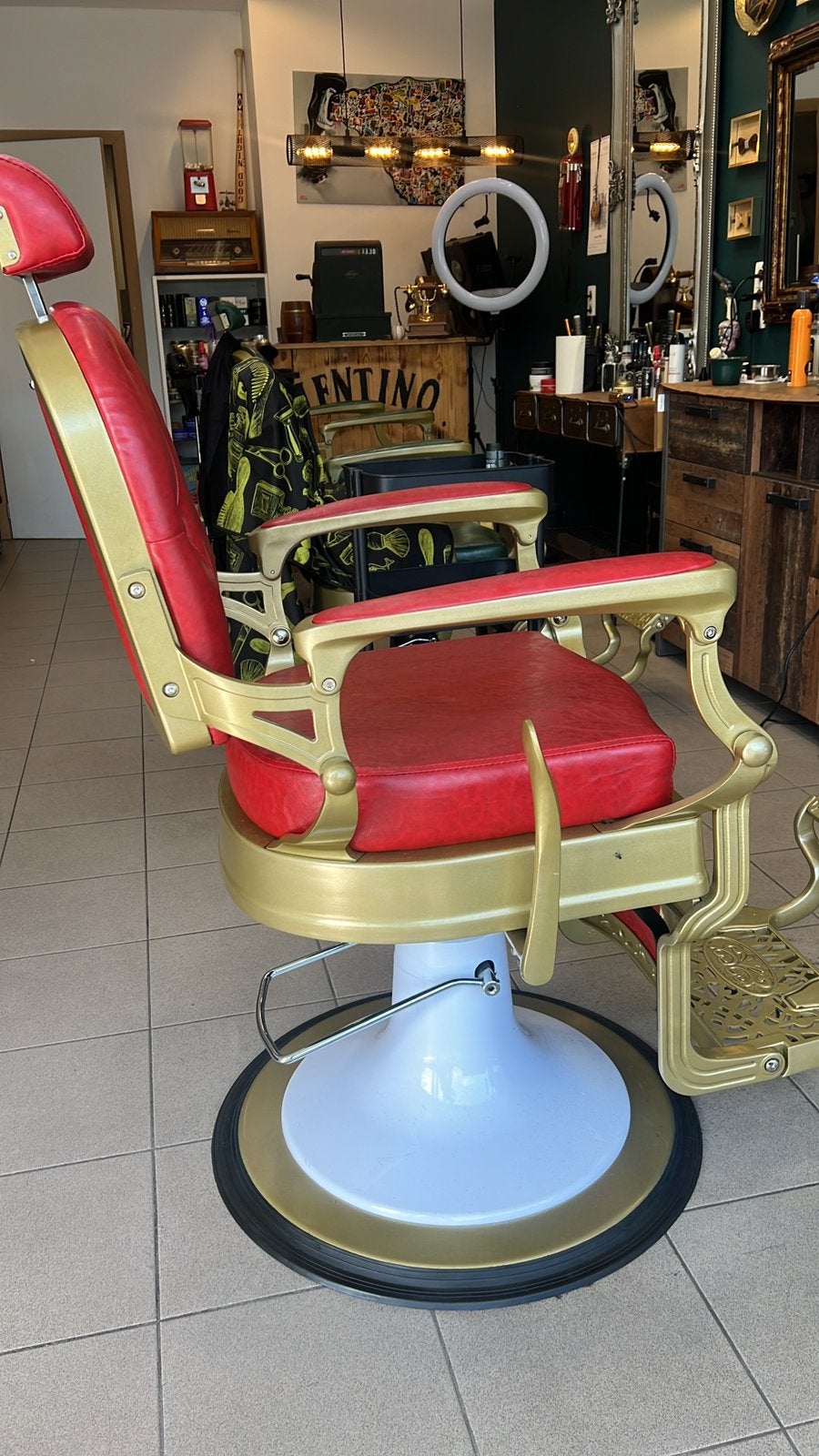 Barberstoel, Ophalen, Zo goed als nieuw