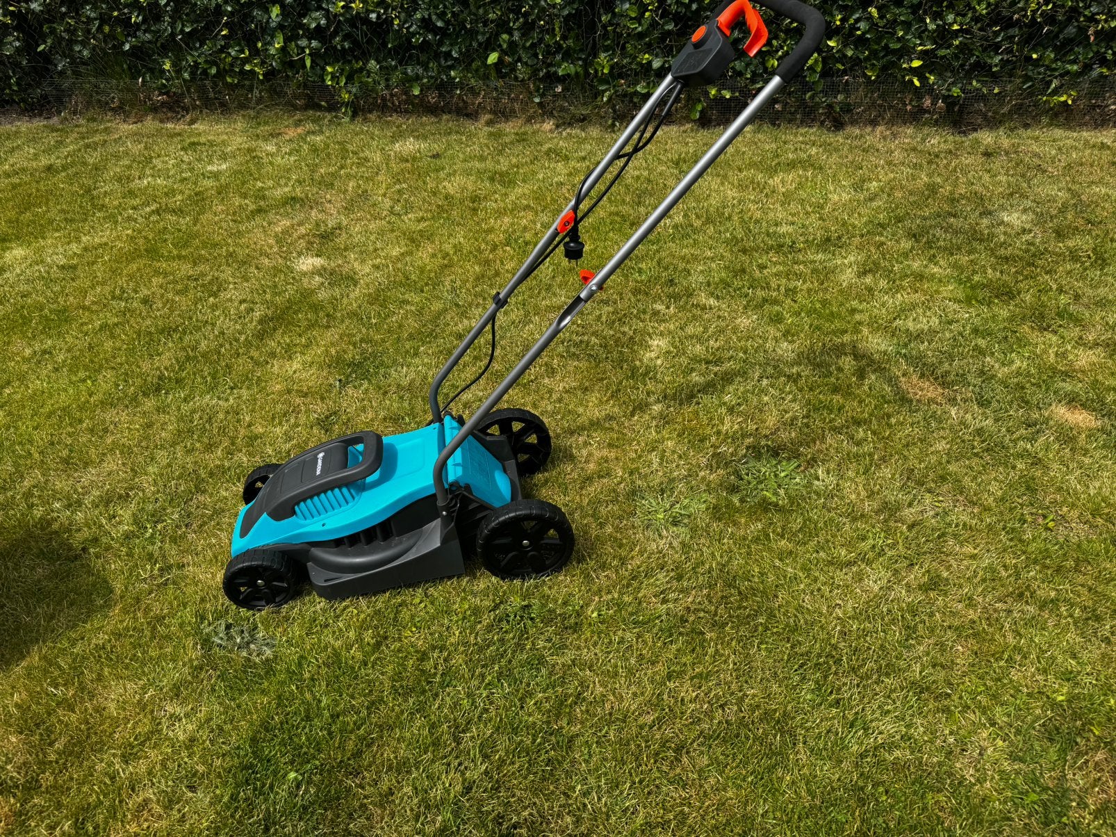 Gardena Grasmachine, Tuin en Terras, Grasmaaiers, Nieuw, Elektrische grasmaaier, Opvangbak, Ophalen of Verzenden