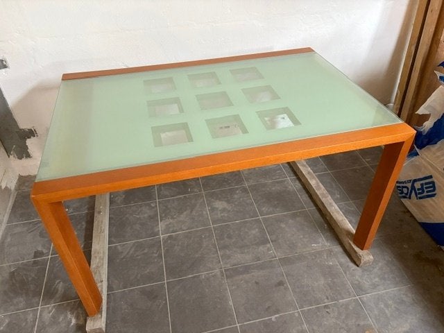 Table haut de gamme LIGNE ROSET, 100 à 150 cm, Cinq personnes ou plus, Cerisier, Comme neuf