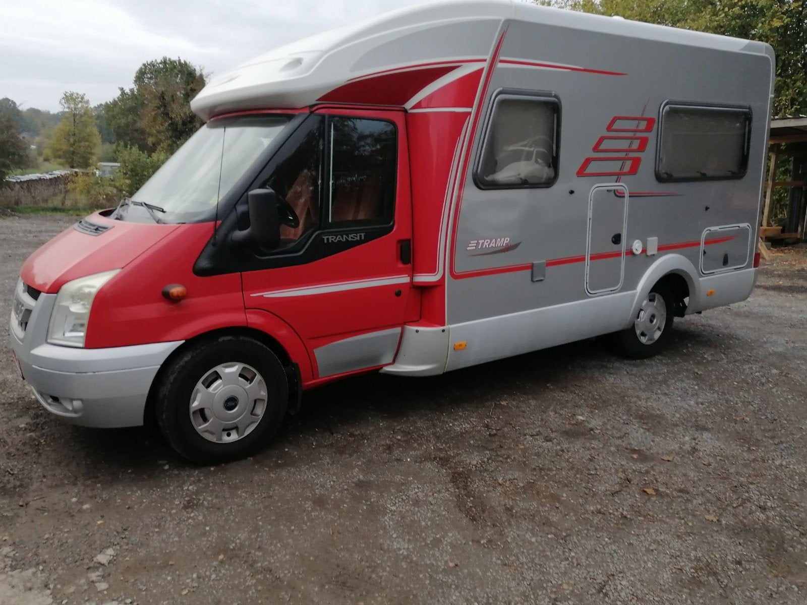 camping cars, Marchepied électrique, Réservoir d'eau propre, Caméra de recul, Boîte manuelle