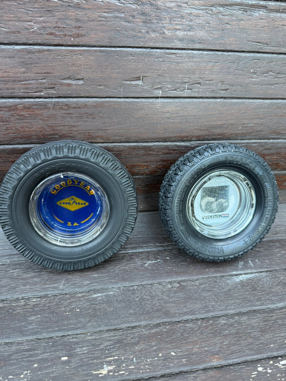 Vintage asbakken Vredestein & Goodyear, Ophalen of Verzenden, Zo goed als nieuw