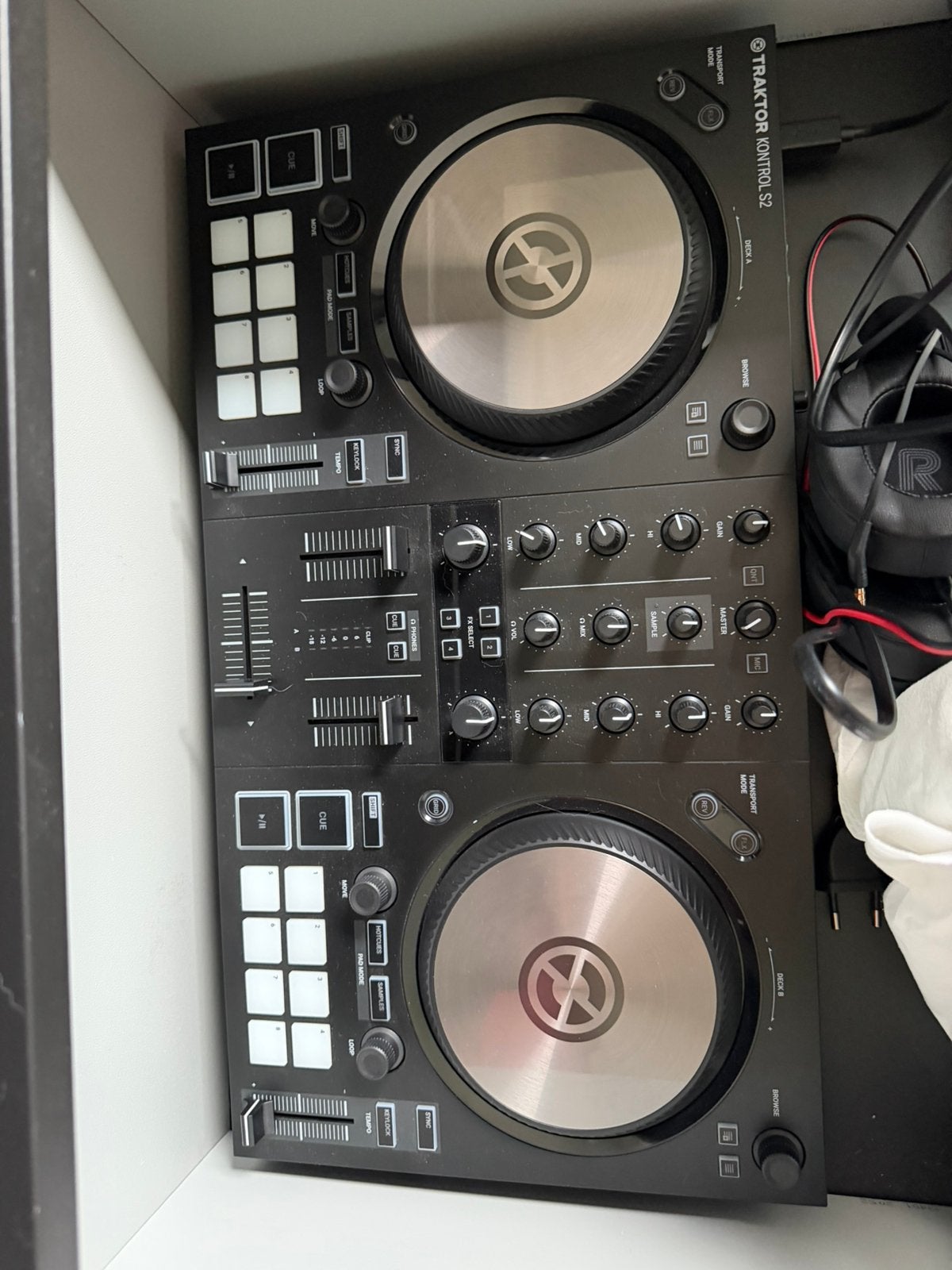 Dj controller + 2 boxen, Muziek en Instrumenten, Ophalen, Zo goed als nieuw