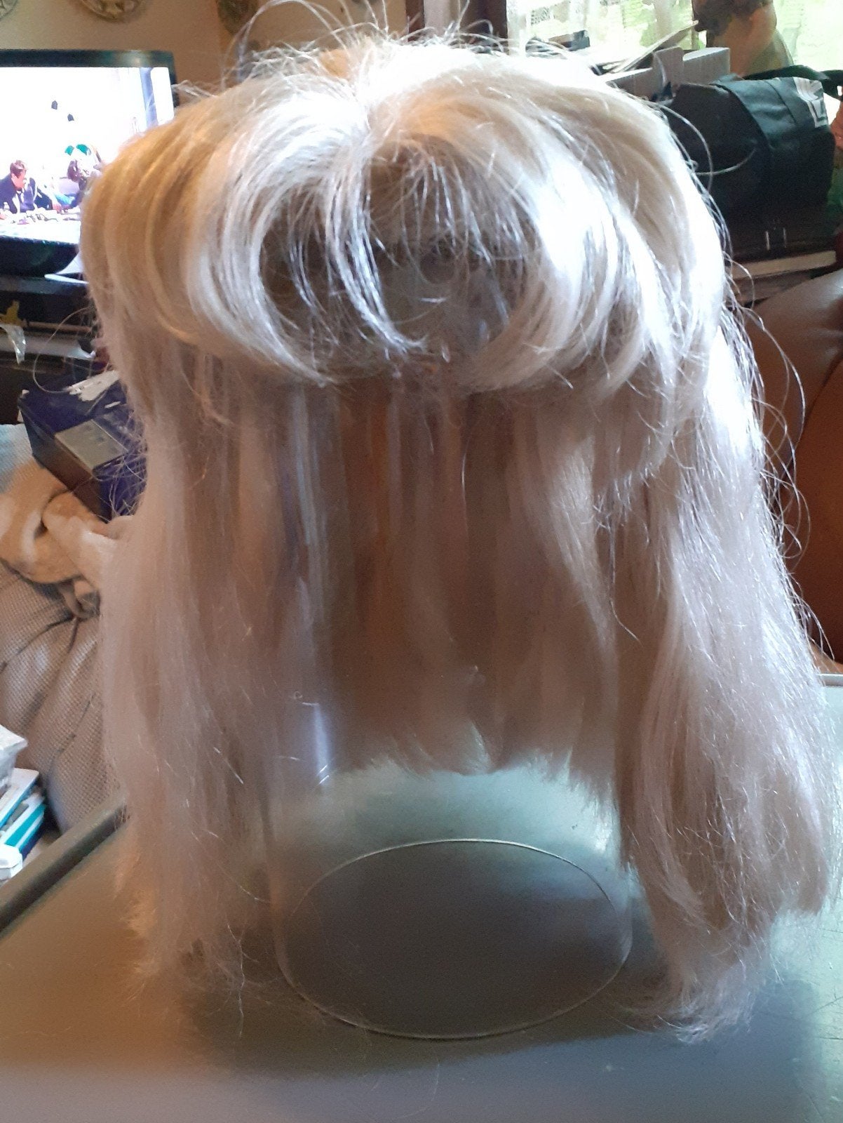 Perruque cheveux long blond cendré, Enlèvement ou Envoi
