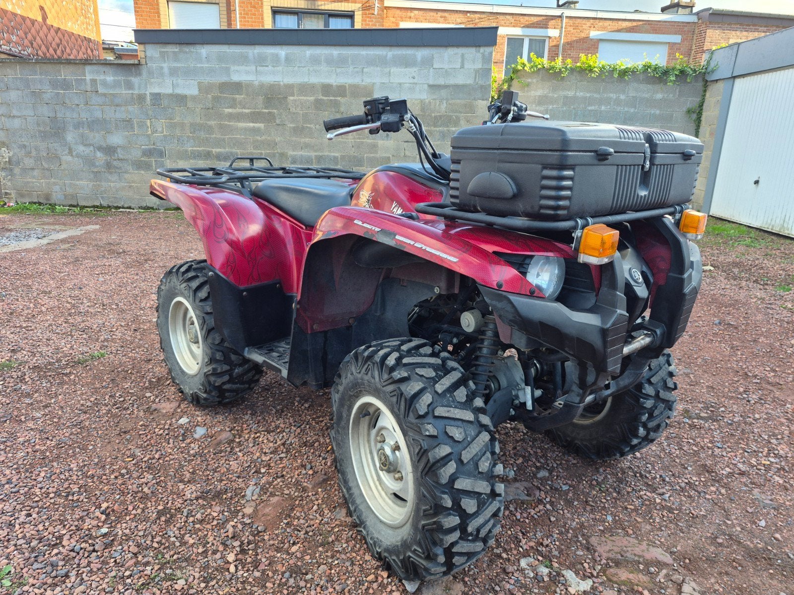 Yamaha grizzly 700 Fi de 2010 avec 17 000km, 700 cm³