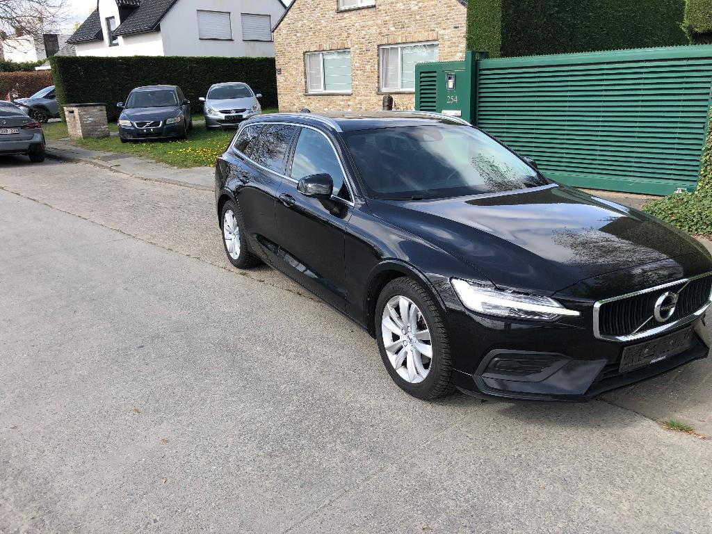 VolvoV60 2.0 Diesel Automaat 2019 1ste eigenaar Sportstoelen, Auto's, Automaat, Zwart, Leder, 5 deurs