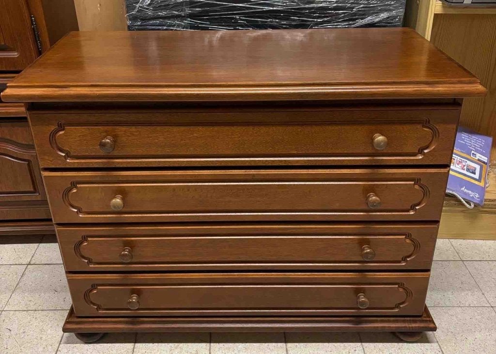 Commode en bois massif, Enlèvement