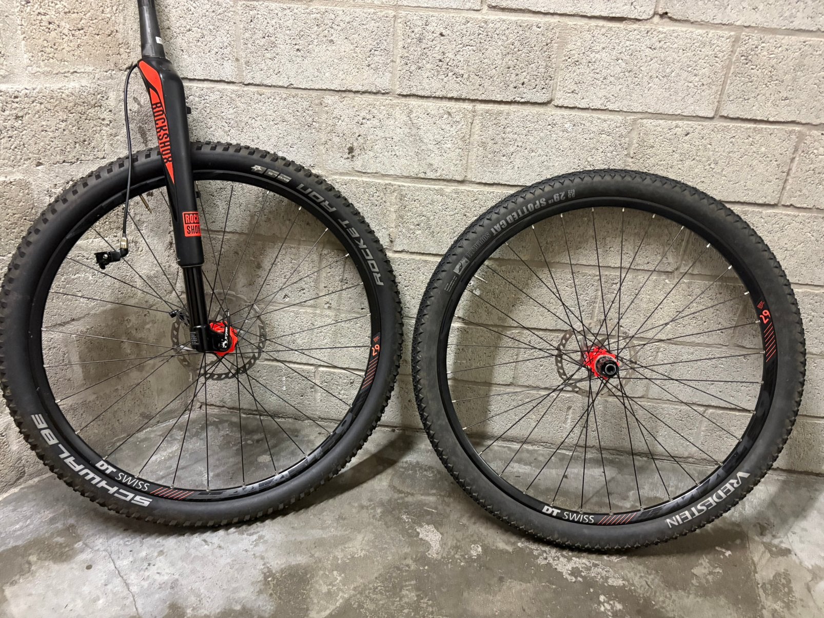 DT Swiss  Wieien en Rockshox RS1 voorvork 29, Fietsen en Brommers, Fietsonderdelen, Zo goed als nieuw, Stuur, Carbon, Ophalen