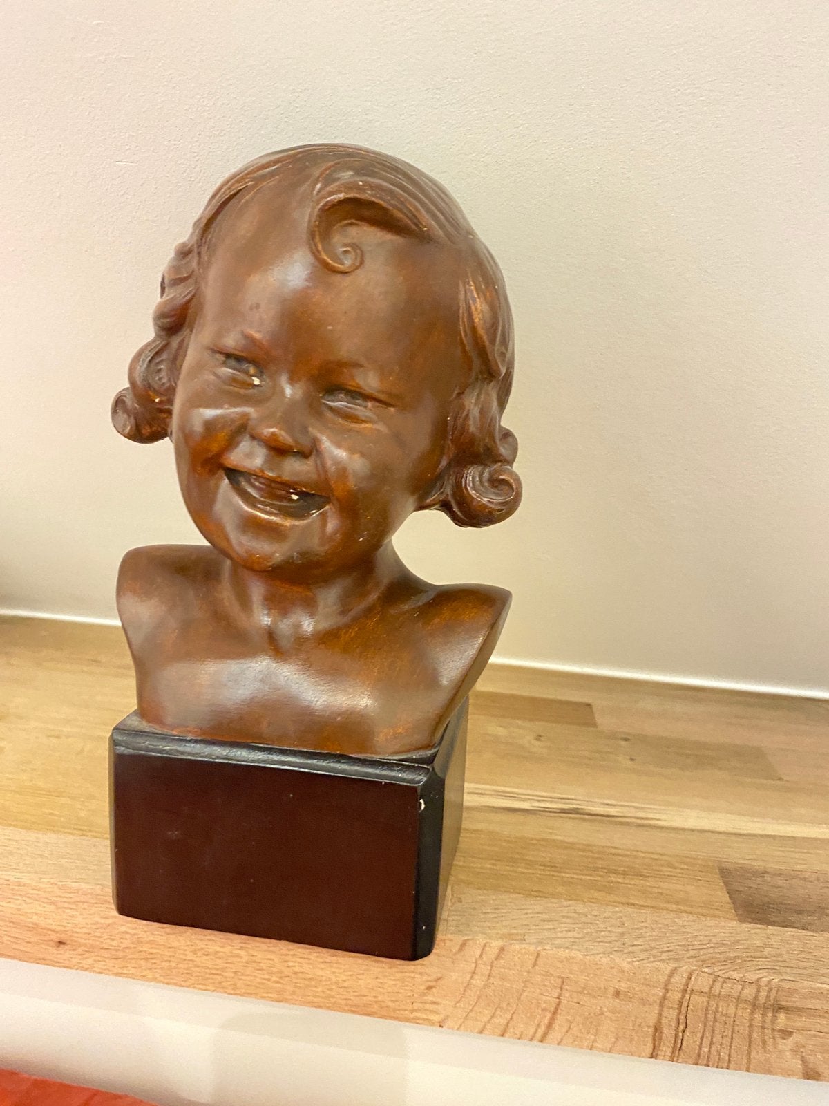 100 jaar oud beeld van Raffaëllo Scali, Ophalen, Beeld
