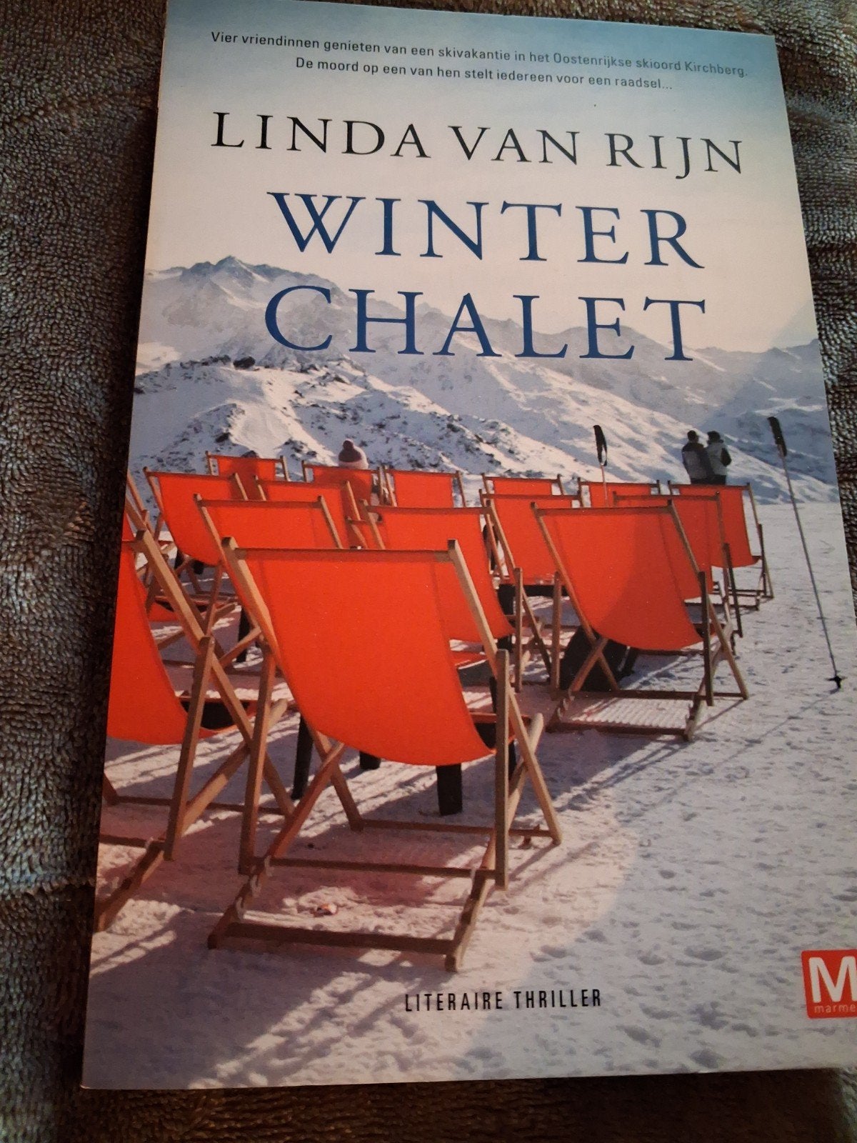 Winterchalet, Ophalen, Zo goed als nieuw, Linda van Rijn
