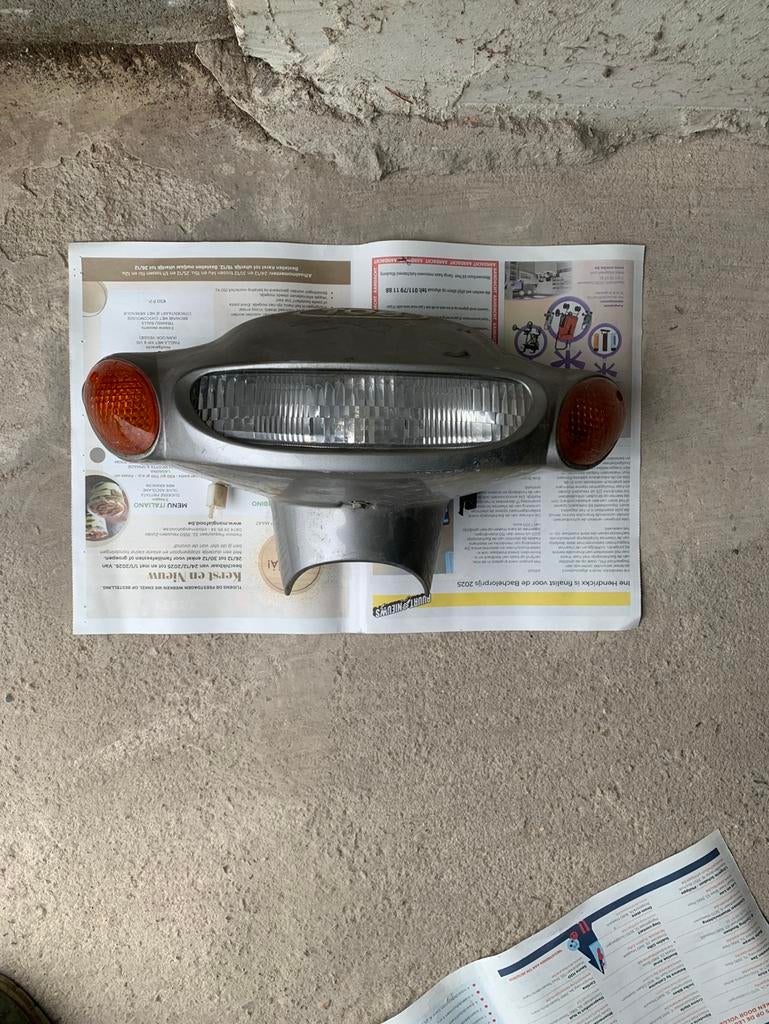 Tgb koplamp 50 cc 2 takt scooter onderdelen, Fietsen en Brommers, Brommeronderdelen | Algemeen, Ophalen