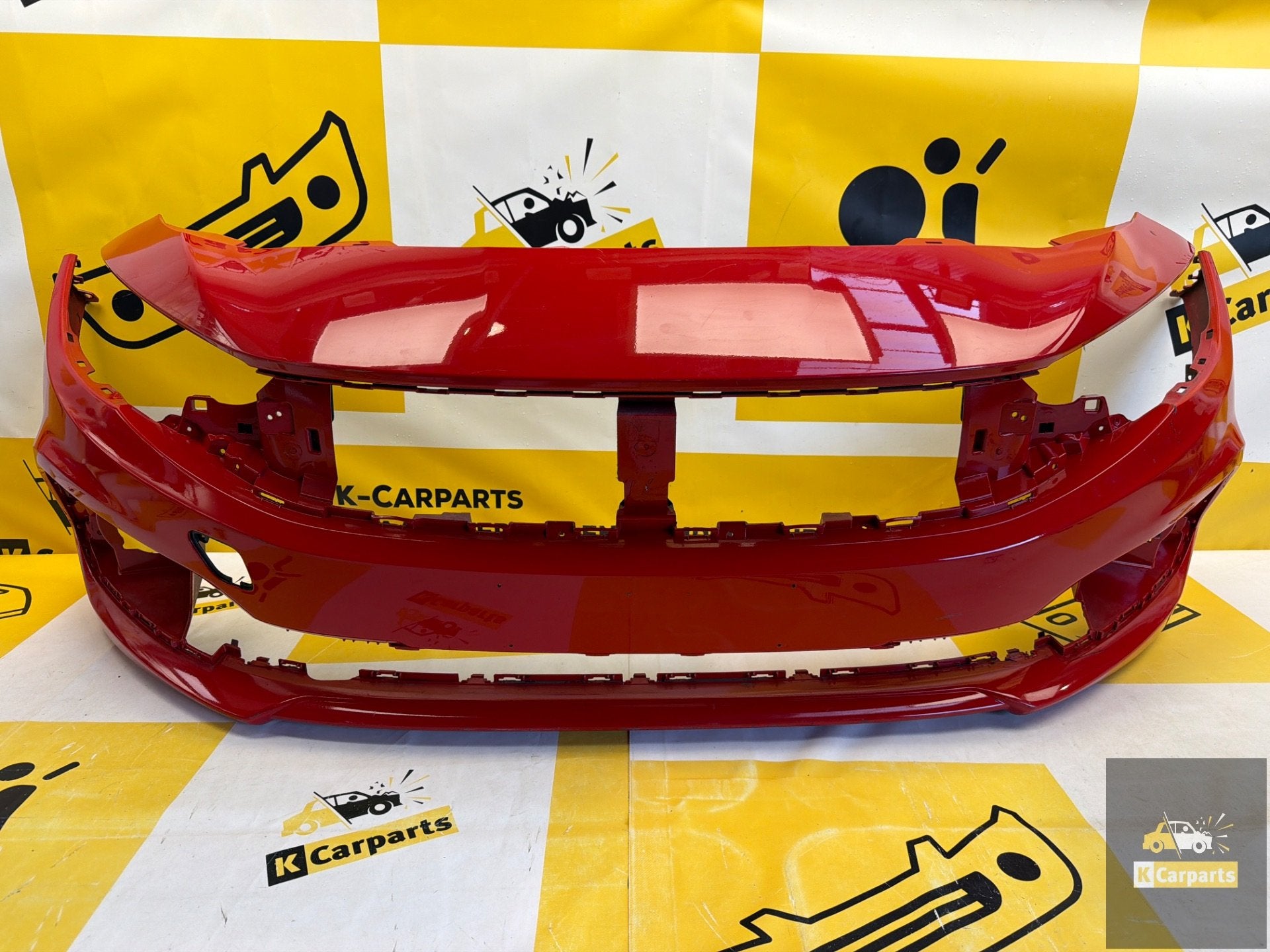 Voorbumper Fiat Tipo 2015-2023 origineel bumper 735631451 Fi, Gebruikt, Voor, Stellantis Europe S.p.A., Info@stellantis.com