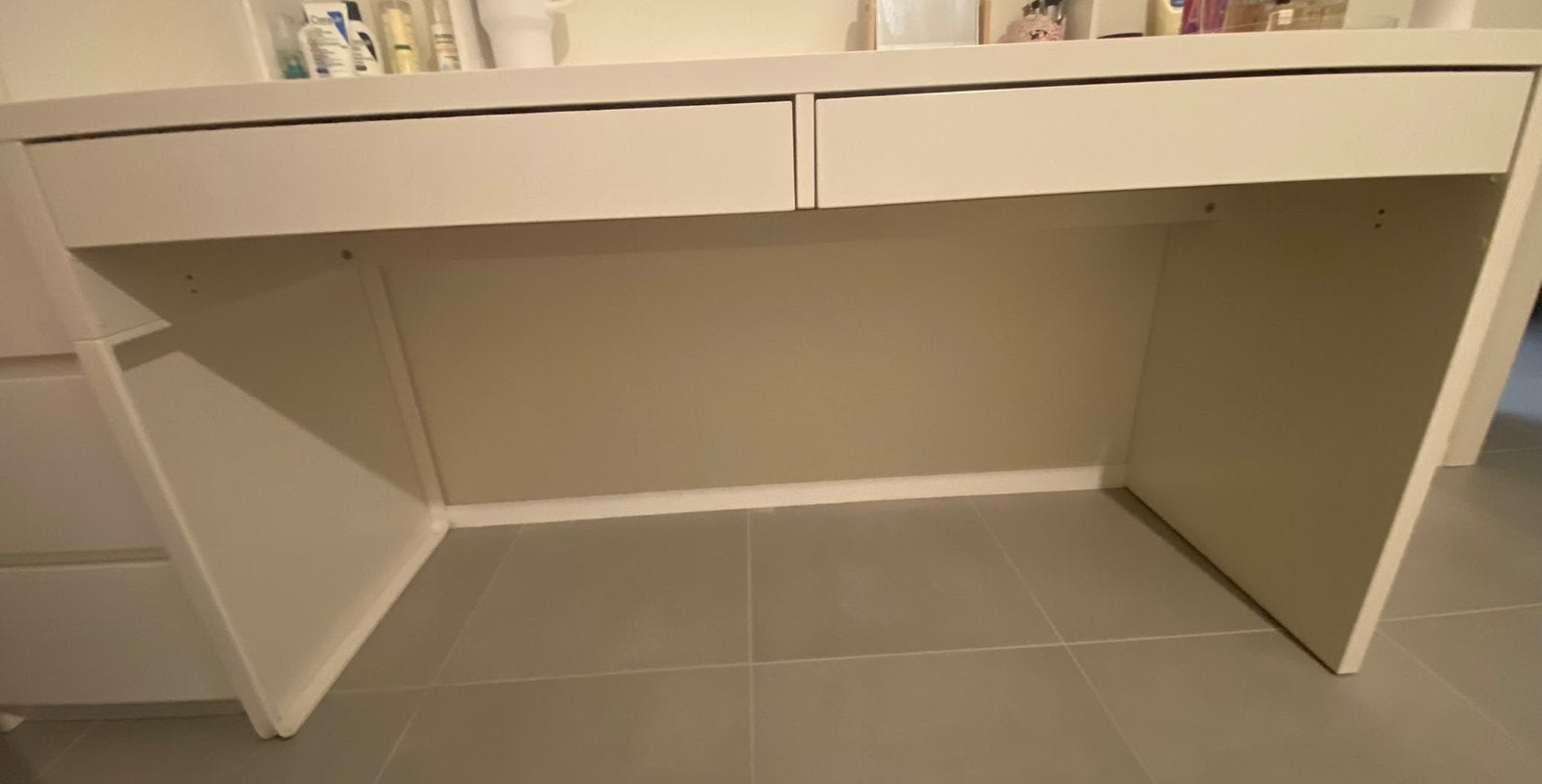 Bureau IKEA, Huis en Inrichting, Ophalen, Zo goed als nieuw, IKEA