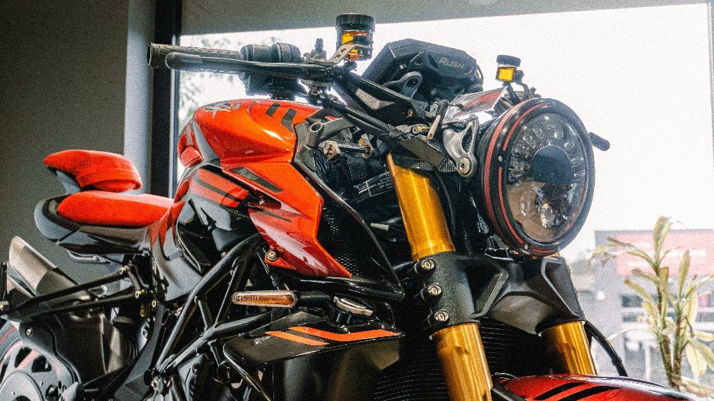 MEGAPROMO: MV Agusta Rush "Mamba Red" | #270/300, Traction Control, Motorrijbewijs A, Bedrijf, Meer dan 35 kW