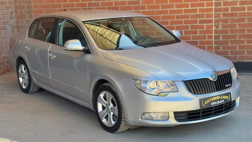 Skoda Superb 1.6TDI GreenLine Full Option Xenon Cuir Gps, Auto's, Skoda, Euro 5, 1600 cc, Leder, 5 deurs