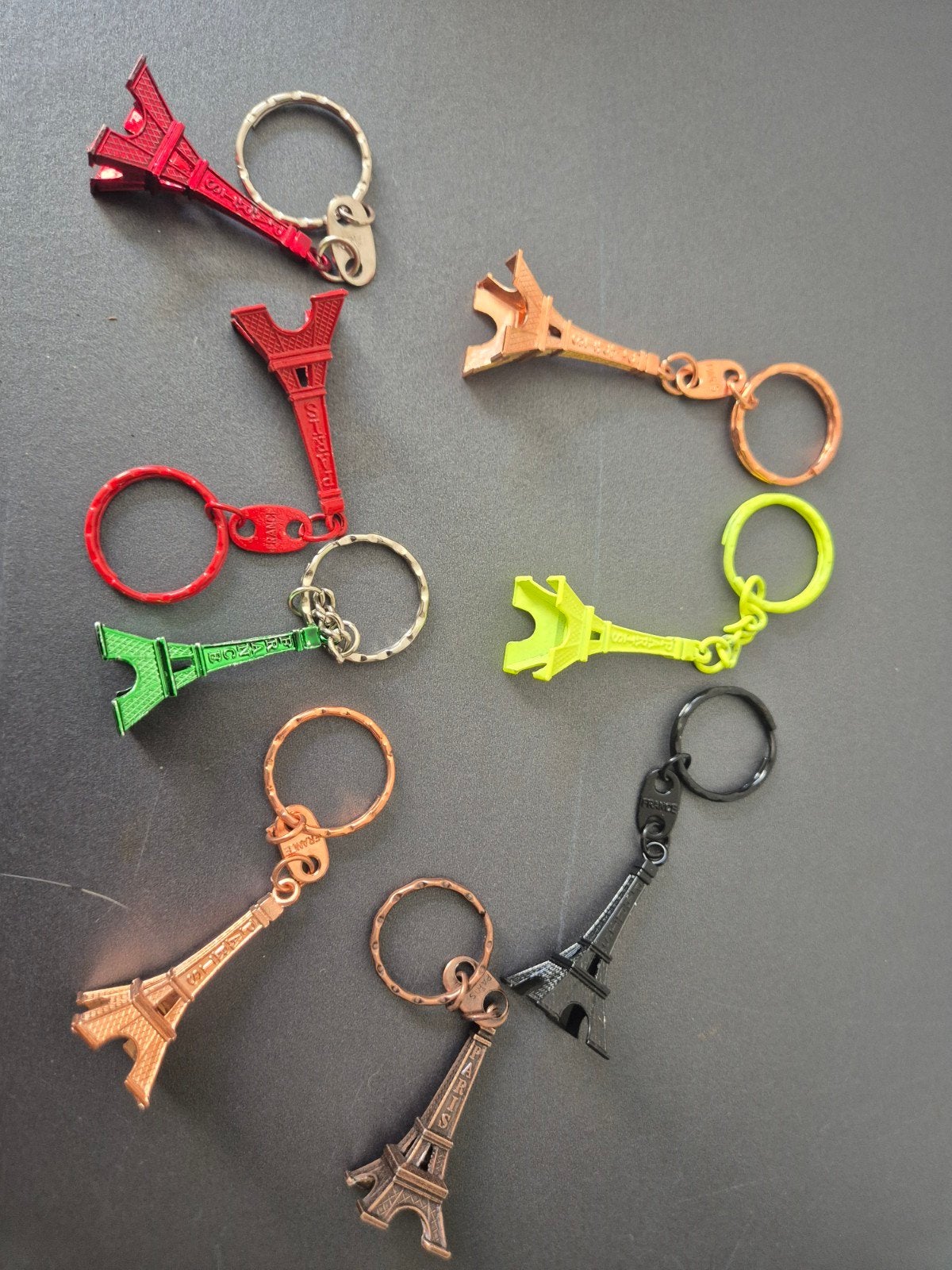sleutelhangers eiffeltoren, Verzamelen, Verzenden