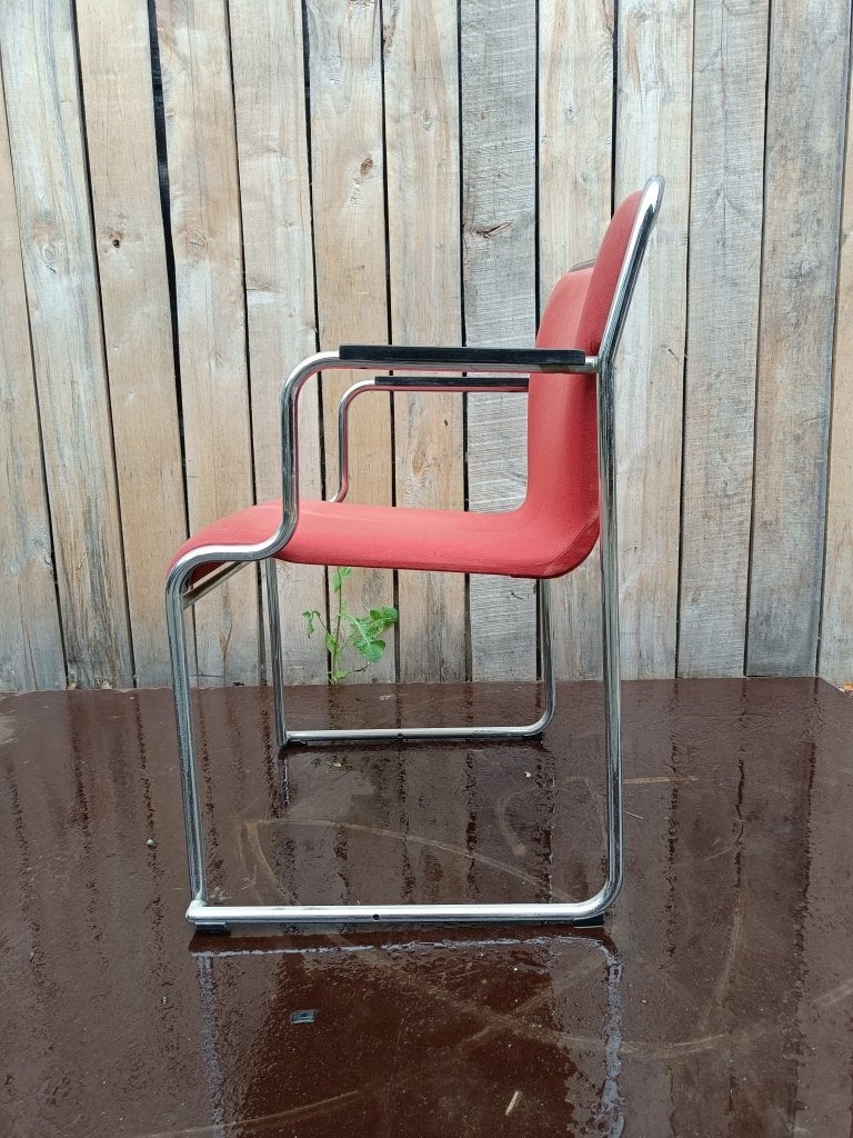 rode Chrome buisstoelen ( 13 op voorraad), Gebruikt, Dé Caddilac onder de stoelen , deze rode Chrome buisstoelen, Ophalen of Verzenden