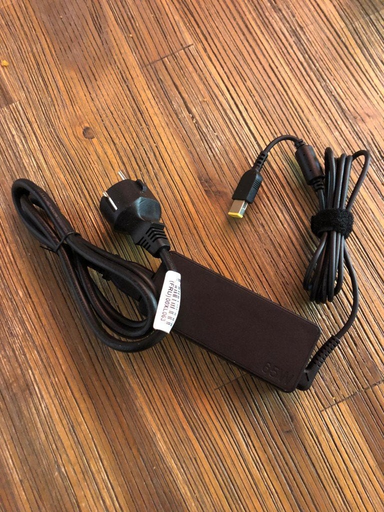 LENOVO stroomkabel, oplader laptop (nieuw), Computers en Software, Ophalen