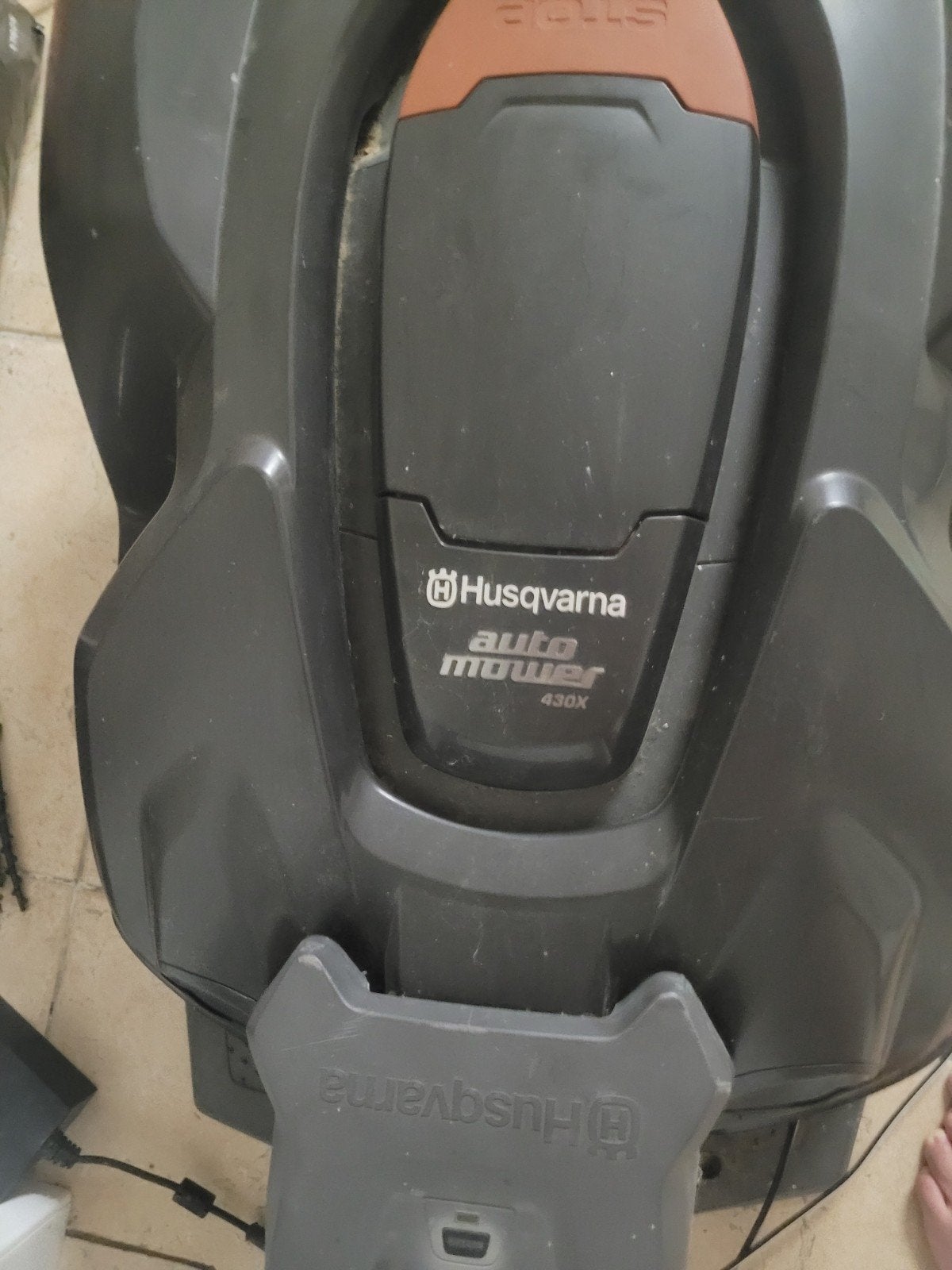 Husqvarna 430 X, en très bon état, Jardin & Terrasse, Tondeuses robotisées, Enlèvement