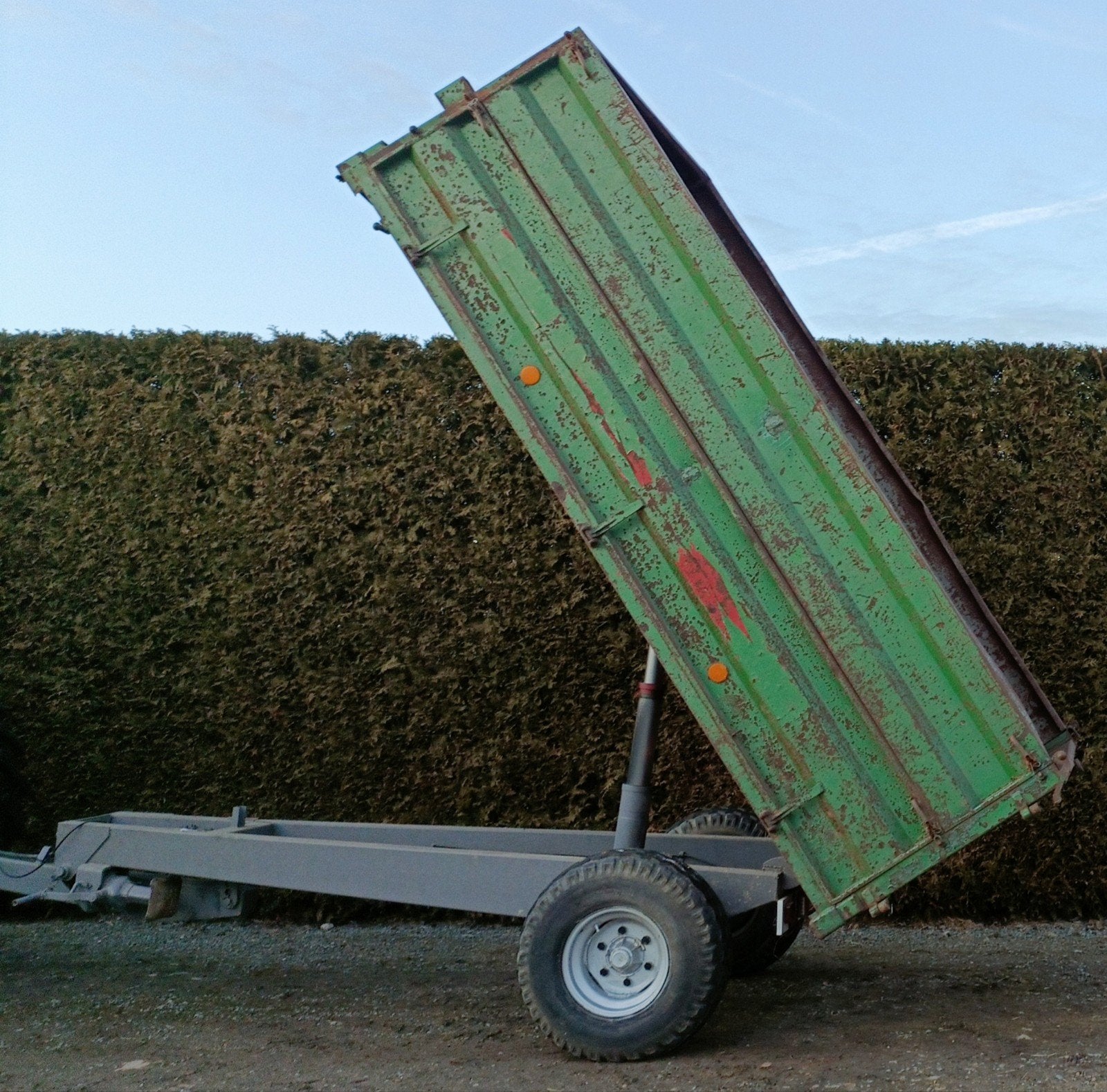 Brimont kiepwagen en landbouw materiaal tractor zie foto's, Enlèvement, Véhicule ou Remorque