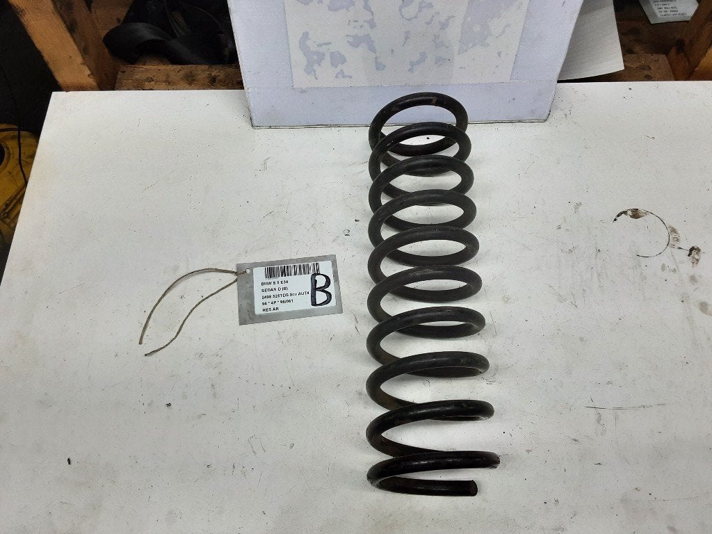 RESSORT DE SUSPENSION ARRIERE BMW 5 serie (E34), Mevr. I. Hauben, Utilisé, BMW, Rue de l'Espoir 34 34
4030  GRIVEGNÉE, BE