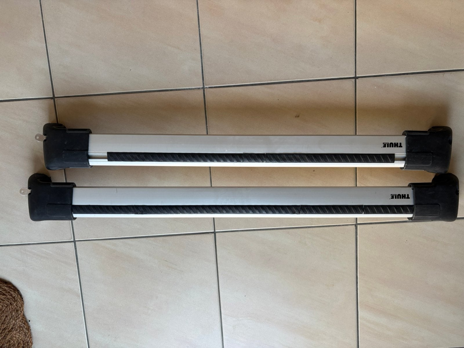 Thule Wingbar Edge Medium, Auto diversen, Dakdragers, Zo goed als nieuw, Ophalen