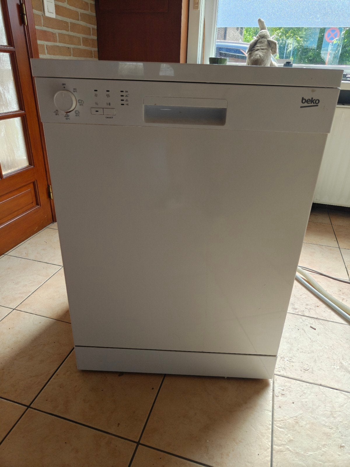 Vaatwasmachine Beko, Elektronische apparatuur, Ophalen