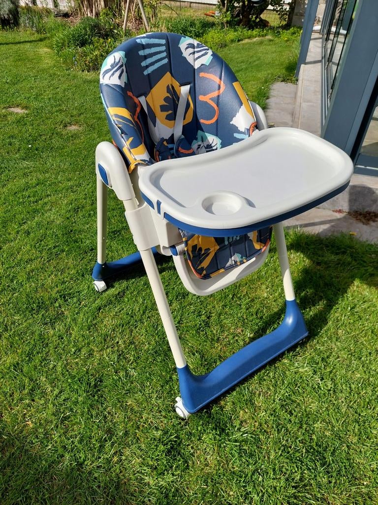 Chaise haute à roulettes, Enlèvement, Comme neuf, Autres marques, Avec ceinture(s)
