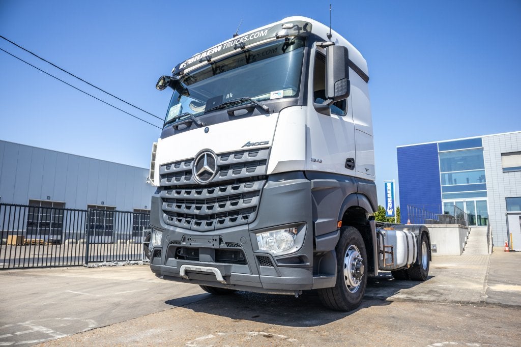 Mercedes-Benz AROCS 1845 HAD - 4X4 + HYDR. (bj 2017), Auto's, Automaat, Euro 6, Airconditioning, Overige brandstoffen