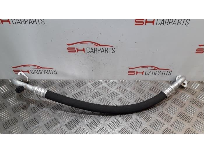 Tuyau clim d'un Mercedes CLA, 3 mois de garantie, Utilisé, -, -