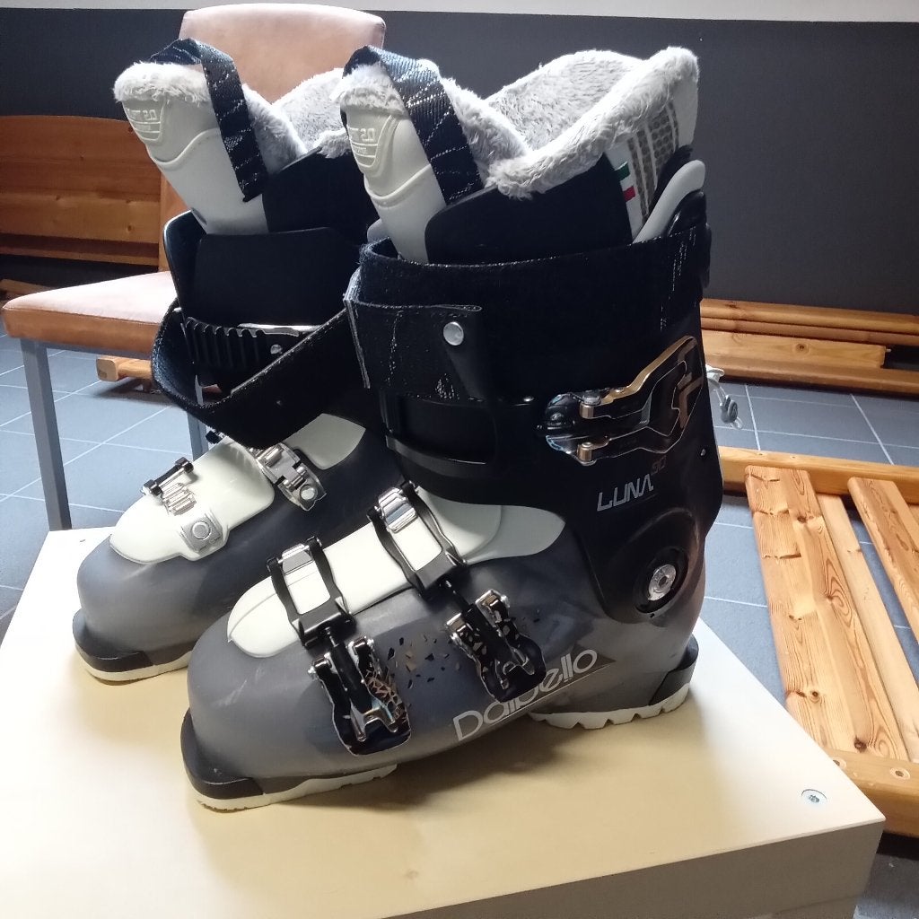 Skibotten Dalbello dames, Sport en Fitness, Skiën en Langlaufen, Ophalen, Zo goed als nieuw