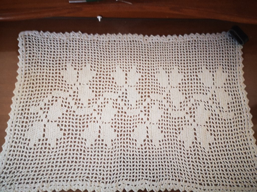 Tissu décoratif rectangulaire au crochet, Maison & Meubles, Enlèvement ou Envoi, Au crochet