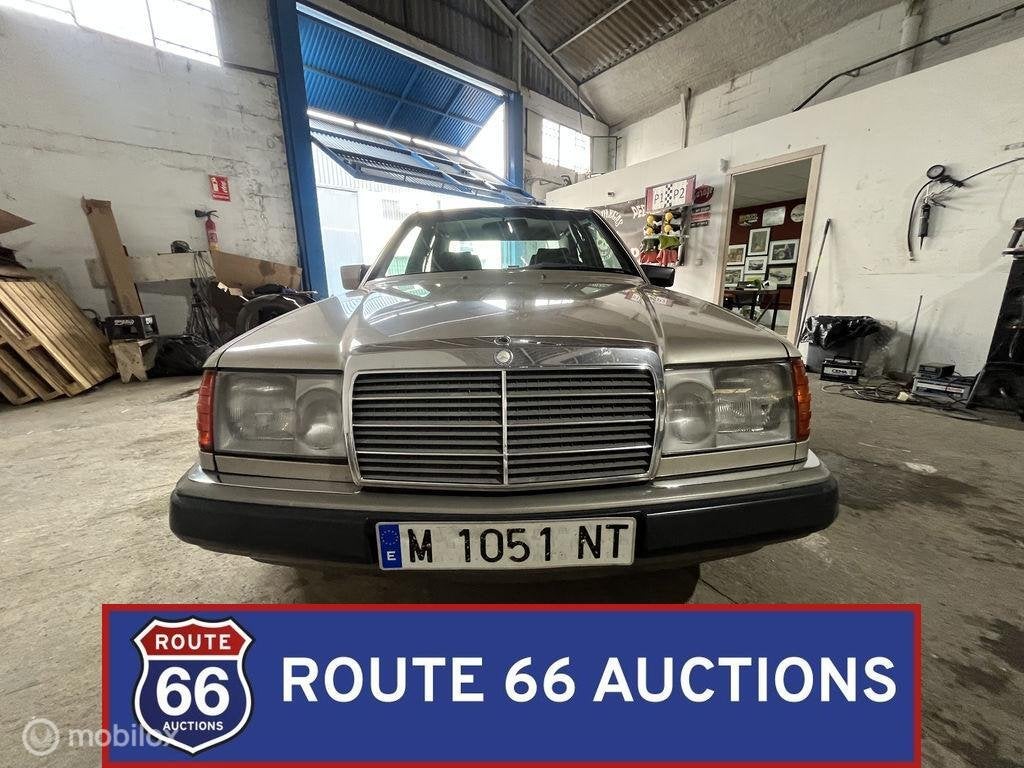 Mercedes-Benz 300 E-24 | 1992 | Route 66 Auctions, Autos, Oldtimers & Ancêtres, Achat, Entreprise, Boîte manuelle, Autre carrosserie