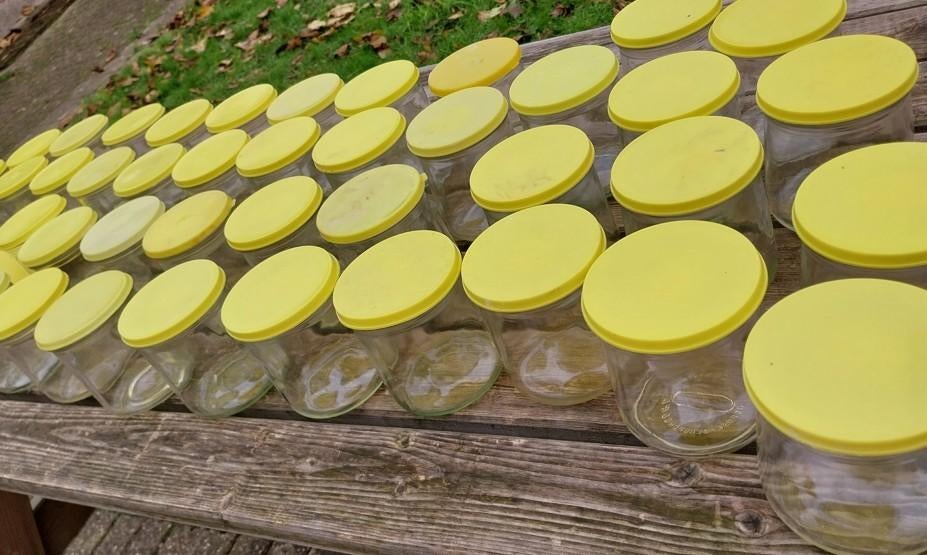 *** 34 Lege ongebruikte honingpotten ***, Ophalen