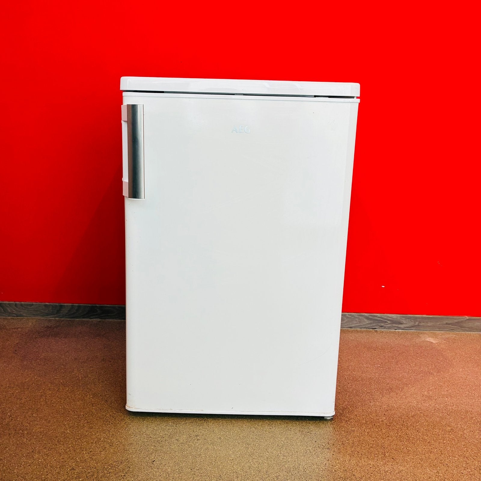 Koelkast tafelmodel AEG 2020, Elektronische apparatuur, Ophalen, Zo goed als nieuw