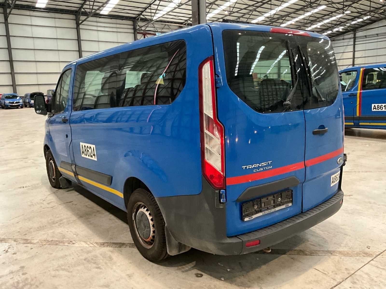 Véhicule commercial personnalisé Ford 9 places Transit, Autos, Achat, Entreprise, Diesel, Ford