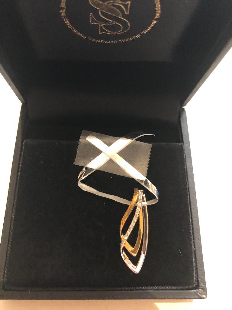 schitterende gouden hanger NIEUW val 980 euro Flanders cas, Ophalen, Nieuw, Goud, Goud