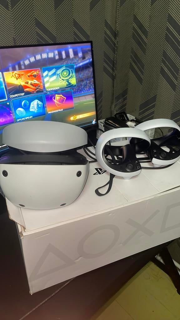 Ps vr2  met box en oortjes er bij, Ophalen, Nieuw