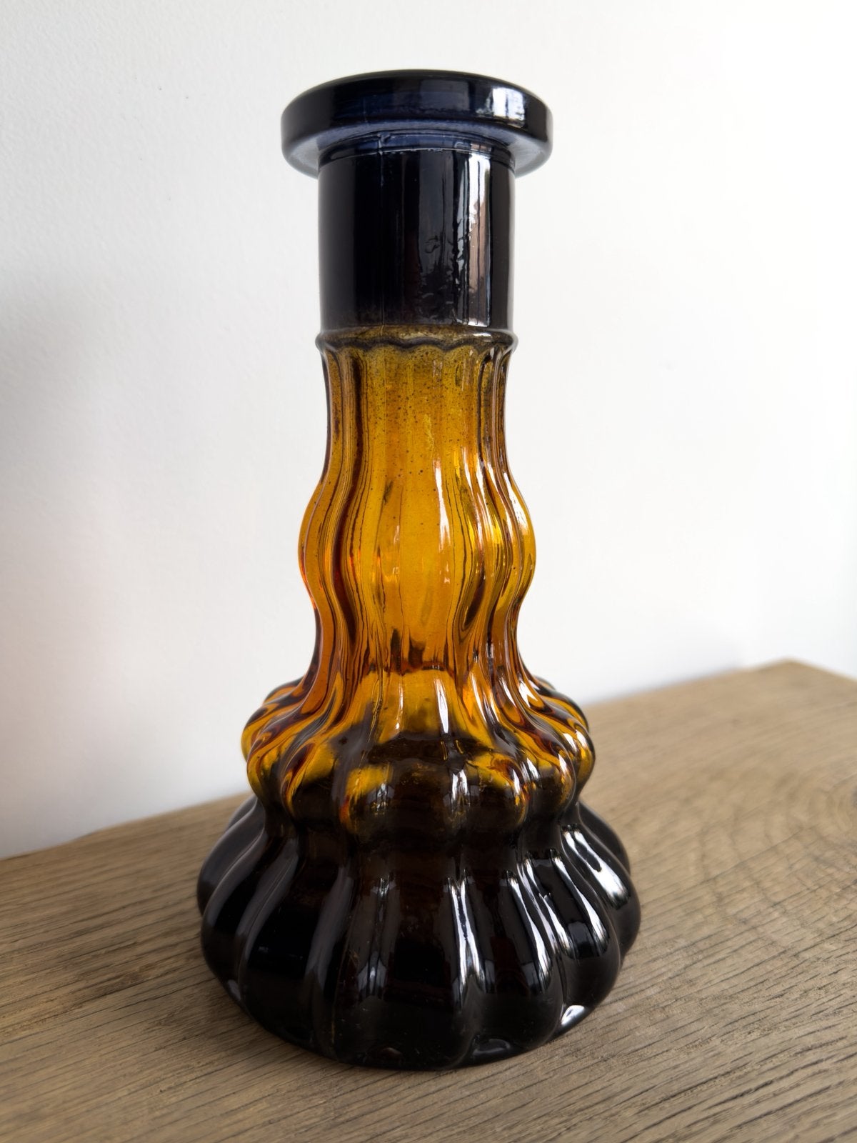 Vintage amberkleurige glazen fles – geribbeld glas, Ophalen of Verzenden